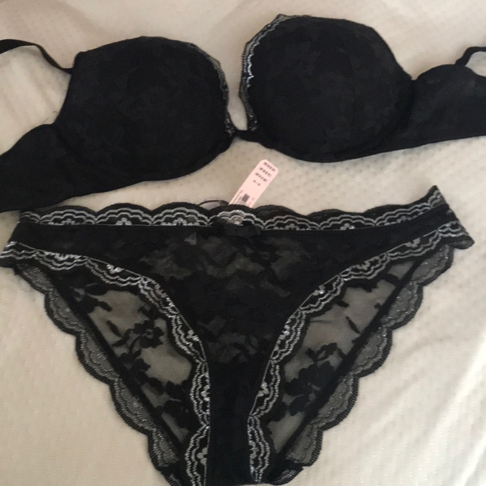 Victoria's Secret black bra and panties set